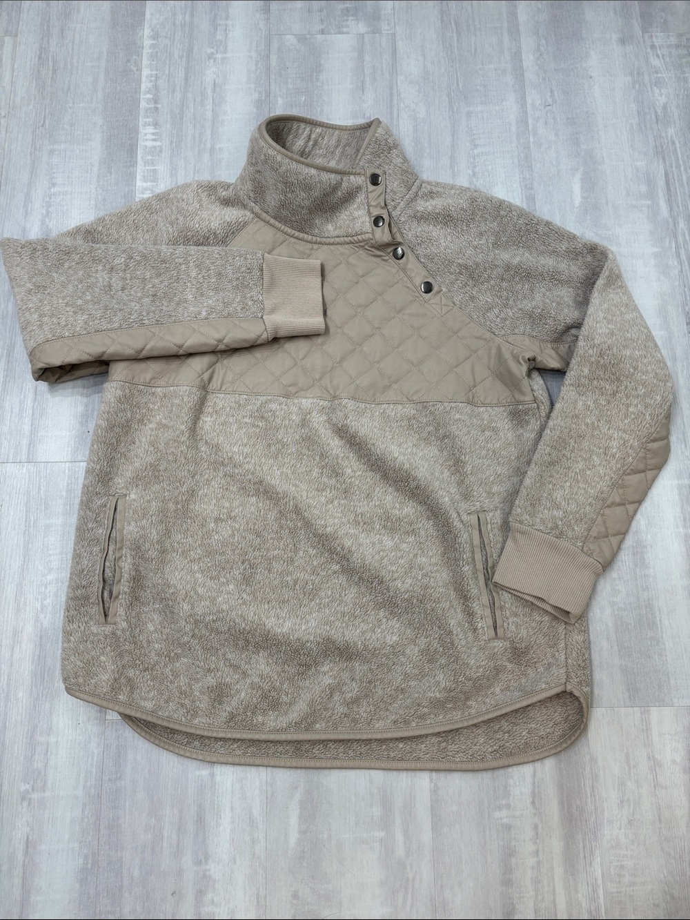 Abercrombie & Fitch Quilted-Panel Turtleneck Pullover - Taupe